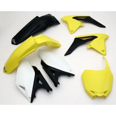 Komplet plastików UFO Suzuki RM-Z 250 żółty czarny biały - SU415999 Komplet plastików UFO Suzuki RM-Z 250 żółty czarny biały - SU415999