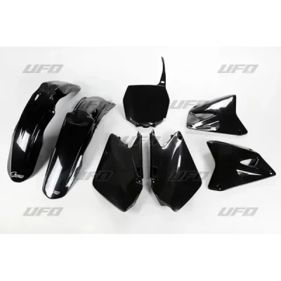 Komplet plastików UFO Suzuki RM 125 250 01-12 czarny - SU402E001 Komplet plastików UFO Suzuki RM 125 250 01-12 czarny - SU402E001