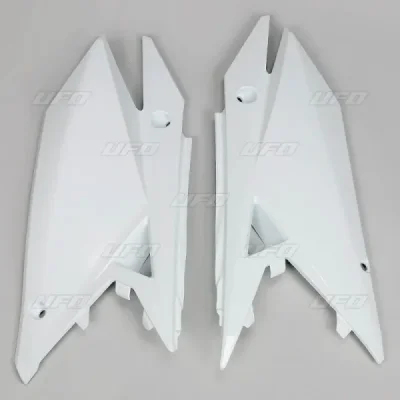 Komplet plastikowych osłon bocznych tylnych UFO Suzuki RMZ 250 19-20 RMZ 450 18-20 białe (SU04942041) Komplet plastikowych osłon bocznych tylnych UFO Suzuki RMZ 250 19-20 RMZ 450 18-20 białe (SU04942041)