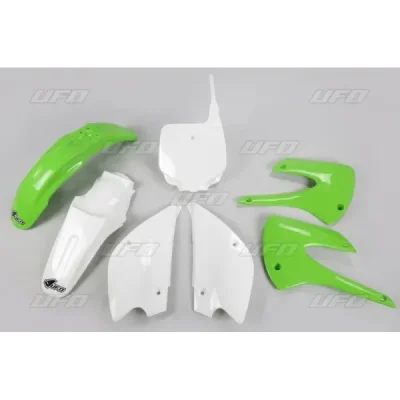 Komplet plastików UFO Kawasaki KX 85 01-13 zielony biały (KAKIT218K999) Komplet plastików UFO Kawasaki KX 85 01-13 zielony biały (KAKIT218K999)