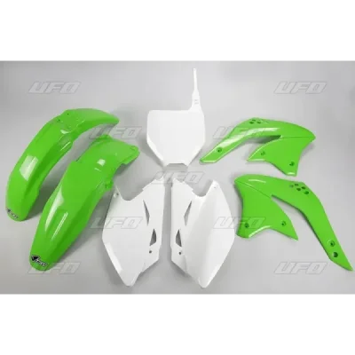 Komplet plastików UFO Kawasaki KXF 450 08 zielony biały (KAKIT211999) Komplet plastików UFO Kawasaki KXF 450 08 zielony biały (KAKIT211999)