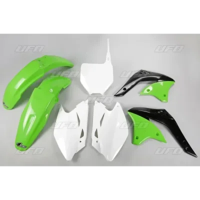 Komplet plastików UFO Kawasaki KXF 450 06 zielony biały (KAKIT205999) Komplet plastików UFO Kawasaki KXF 450 06 zielony biały (KAKIT205999)