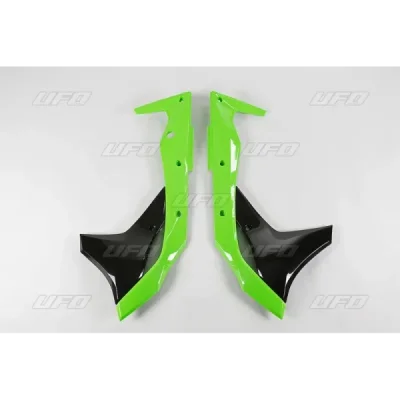 Osłony chłodnicy UFO Kawasaki KXF 250 17-20 OEM 17-18 i 20 zielone czarne (KA04747999)