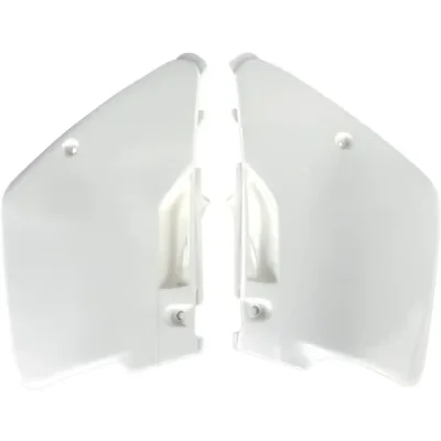 Komplet plastikowych osłon bocznych tylnych UFO Kawasaki KX 125 250 94-98 białe (KA02769047) Komplet plastikowych osłon bocznych tylnych UFO Kawasaki KX 125 250 94-98 białe (KA02769047)