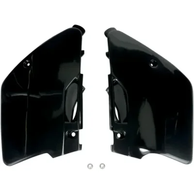 Komplet plastikowych osłon bocznych tylnych UFO Kawasaki KX 125 250 94-98 czarne (KA02769001)