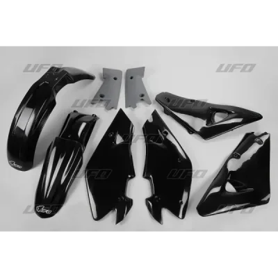 Komplet plastików UFO Husqvarna CR 125 CR 250 00-03 czarny (HUKIT600001) Komplet plastików UFO Husqvarna CR 125 CR 250 00-03 czarny (HUKIT600001)