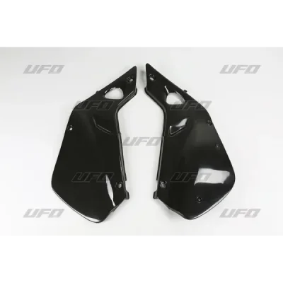 Komplet plastikowych osłon bocznych tylnych UFO Honda CR 125 98-99 CR 250 97-99 czarne (HO03602001) Komplet plastikowych osłon bocznych tylnych UFO Honda CR 125 98-99 CR 250 97-99 czarne (HO03602001)