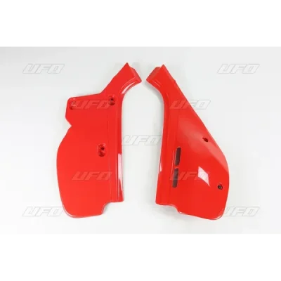 Komplet plastikowych osłon bocznych tylnych UFO Honda XR 600R 88-02 czerwone (HO02639069)