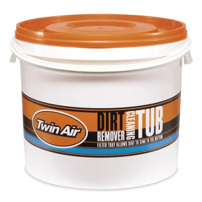 Pojemnik wiadro z sitem i pokrywą do mycia i czyszczenia gąbkowych filtrów powietrza 10l - Twin Air Pojemnik wiadro z sitem i pokrywą do mycia i czyszczenia gąbkowych filtrów powietrza 10l - Twin Air