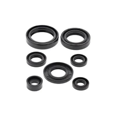 Komplet uszczelniaczy silnika Winderosa Yamaha BW80 86-90 PW 80 83-06 (822197) Komplet uszczelniaczy silnika Winderosa Yamaha BW80 86-90 PW 80 83-06 (822197)