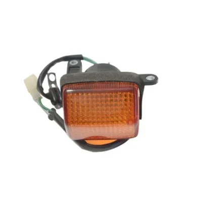 Kierunkowskaz Amex lewy przód Honda CBR 600F 87-90 XL 600V Transalp 87-99 NX 650 87-95 (15-423) Kierunkowskaz Amex lewy przód Honda CBR 600F 87-90 XL 600V Transalp 87-99 NX 650 87-95 (15-423)
