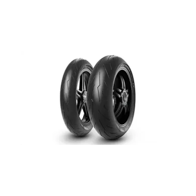 Opona Pirelli Diablo Rosso 4 110/70ZR17 54W Przód TL DOT 08-10/2022 Opona Pirelli Diablo Rosso 4 110/70ZR17 54W Przód TL DOT 08-10/2022