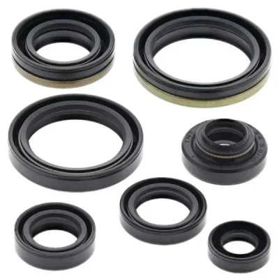 Komplet uszczelniaczy silnika Winderosa Suzuki RM 125 01-03 (822267) Komplet uszczelniaczy silnika Winderosa Suzuki RM 125 01-03 (822267)