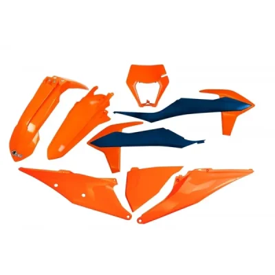 Komplet plastików UFO KTM EXC 125 150 250 300 EXC-F 250 350 450 500 20-22 z osłoną lampy OEM 22 pomarańczowy (KTKIT527999C) Komplet plastików UFO KTM EXC 125 150 250 300 EXC-F 250 350 450 500 20-22 z osłoną lampy OEM 22 pomarańczowy (KTKIT527999C)