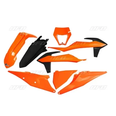 Komplet plastików UFO KTM EXC EXCF 20 z osłoną lampy OEM (KTKIT527999) Komplet plastików UFO KTM EXC EXCF 20 z osłoną lampy OEM (KTKIT527999)