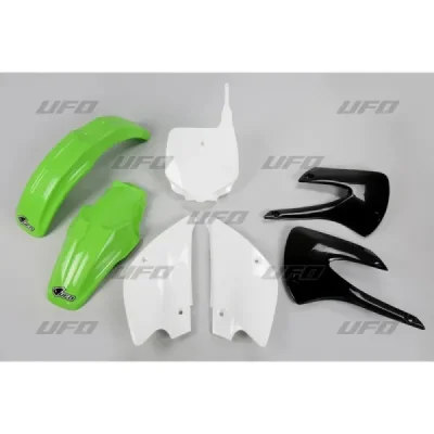 Komplet plastików UFO Kawasaki KX 85 01-13 zielony biały czarny (KAKIT214999) Komplet plastików UFO Kawasaki KX 85 01-13 zielony biały czarny (KAKIT214999)