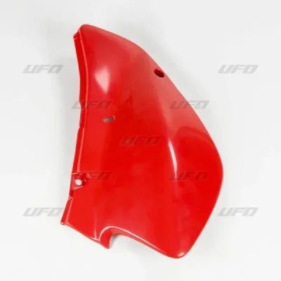 Osłona boczna tył UFO Honda XR 650R 00-20 1 szt. prawy czerwony (HO03679069)